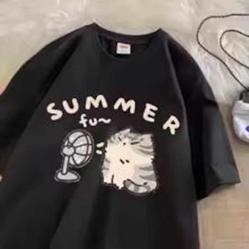 Retro Cat Graphic T-Shirt, Minimalist Korean Style Loose Fit Tee